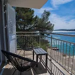 Apartment Laurel Tisno