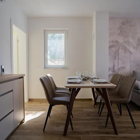 Lejlighed Laurel Tisno